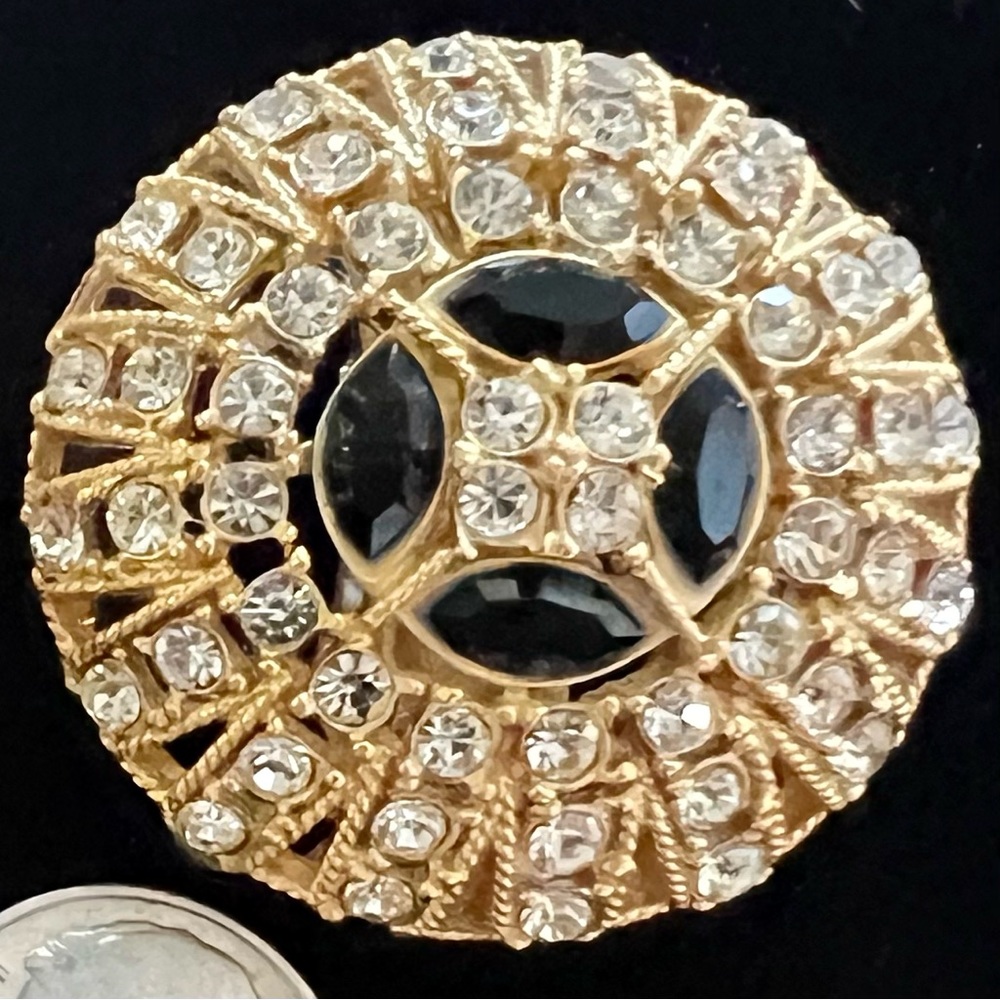 Vintage CRAFT stamped earrings - Picture 4 of 5